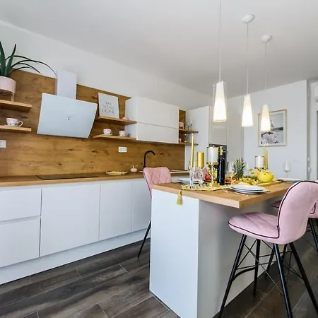 Luksuzni Marea U Podstrani - Vas Raj Na Obali Apartment