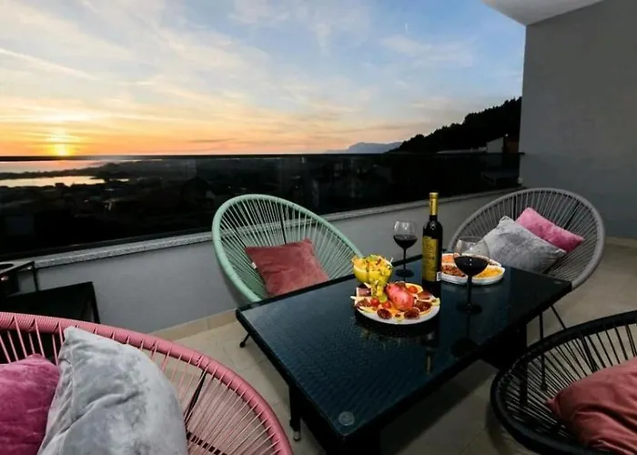 Luksuzni Marea U Podstrani - Vas Raj Na Obali *